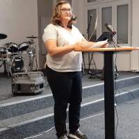 Prediger aus unserem team und auch Gäste die uns Alltagsnah das Wort Gottes mitgeben.